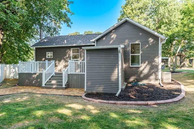 445 Bostwick Avenue, Janesville, WI 53545