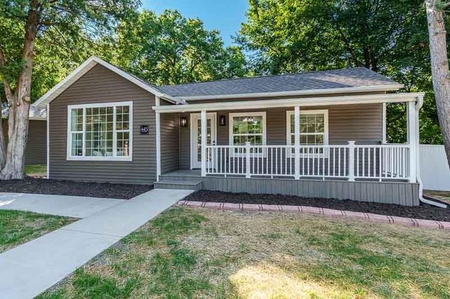 445 Bostwick Avenue, Janesville, WI 53545