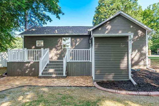 445 Bostwick Avenue, Janesville, WI 53545