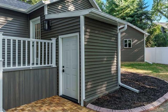 445 Bostwick Avenue, Janesville, WI 53545