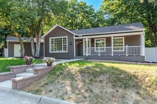 445 Bostwick Avenue, Janesville, WI 53545