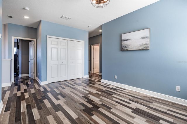 32401 NATURAL BRIDGE ROAD, Wesley Chapel, FL 33543