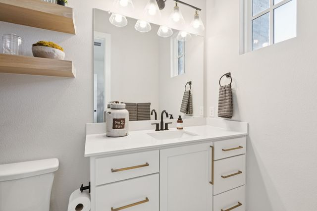 115 Knoll Trail, Gunter, TX 75058