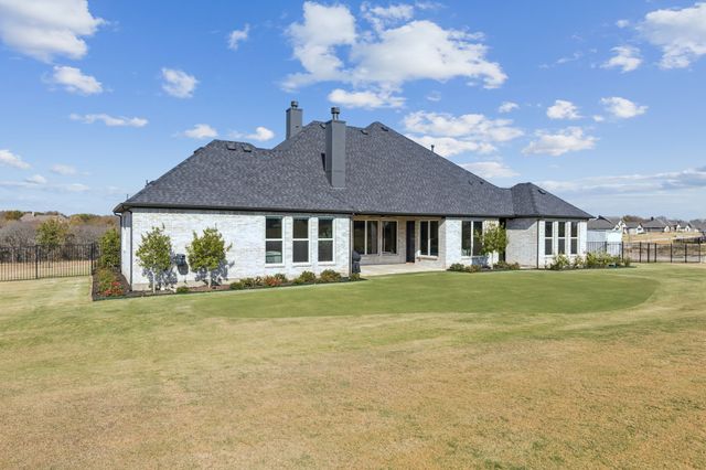 115 Knoll Trail, Gunter, TX 75058