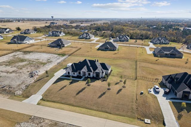 115 Knoll Trail, Gunter, TX 75058