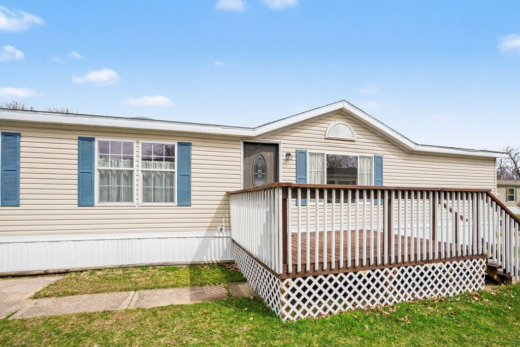 69205 Garver Lake Road Lot 72, Edwardsburg, MI 49112