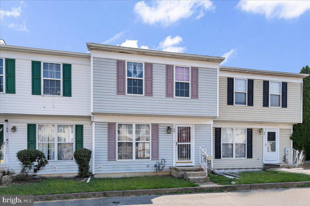 46 LISA DR, Newark, DE 19702