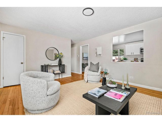 30 Ames St, Lakewood, CO 80226