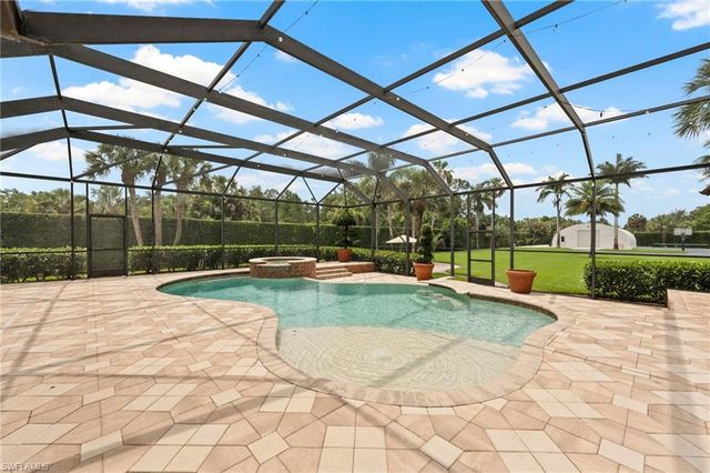 440 20th AVE NE, Naples, FL 34120