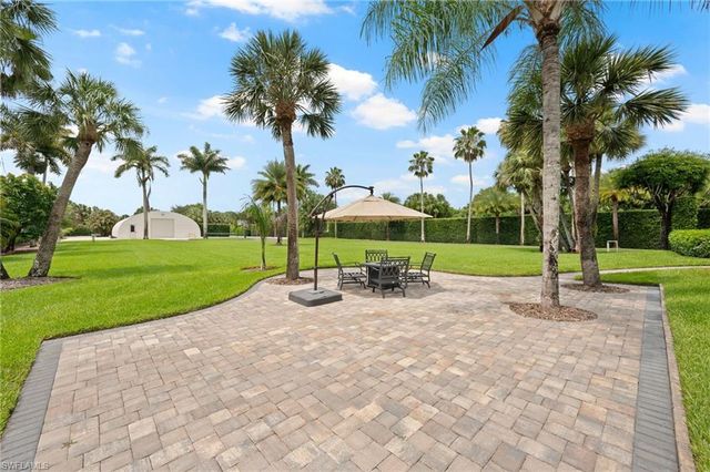 440 20th AVE NE, Naples, FL 34120