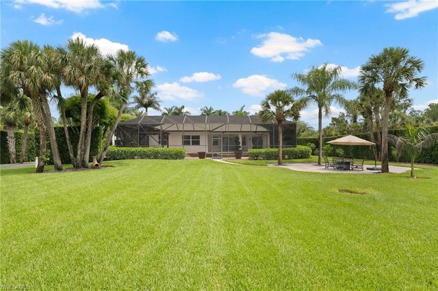 440 20th AVE NE, Naples, FL 34120