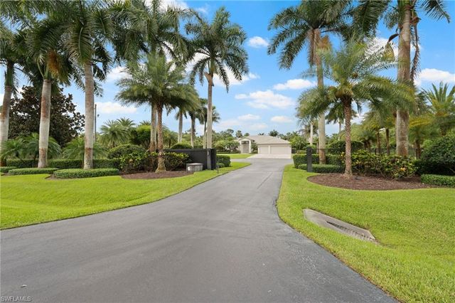 440 20th AVE NE, Naples, FL 34120