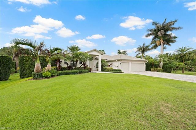 440 20th AVE NE, Naples, FL 34120