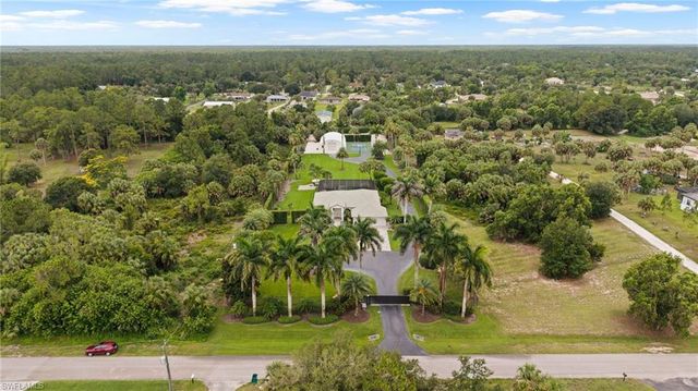 440 20th AVE NE, Naples, FL 34120