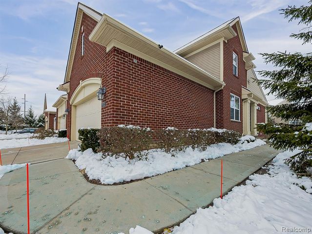 7212 Berry Field, West Bloomfield, MI 48322