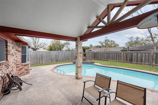 123 Ballantrae Lane, Houston, TX 77015