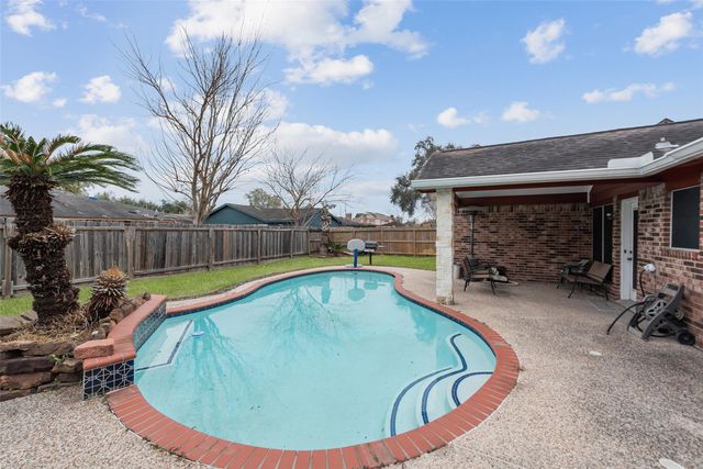 123 Ballantrae Lane, Houston, TX 77015