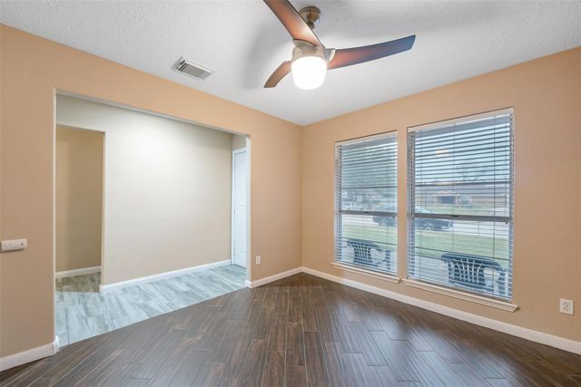 123 Ballantrae Lane, Houston, TX 77015