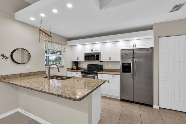 6834 34TH AVENUE E, Palmetto, FL 34221