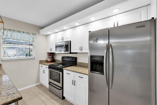 6834 34TH AVENUE E, Palmetto, FL 34221