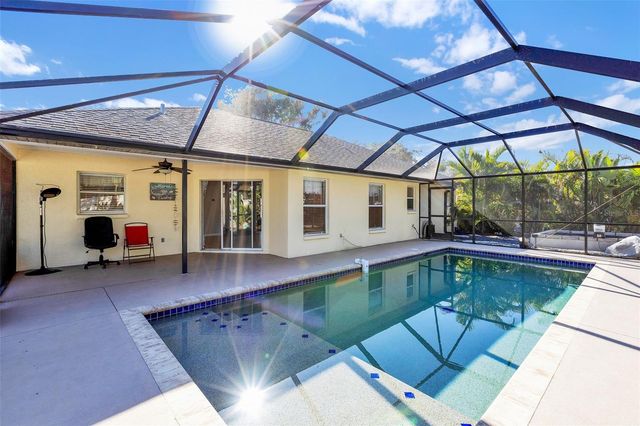 6834 34TH AVENUE E, Palmetto, FL 34221