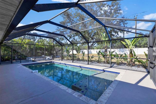 6834 34TH AVENUE E, Palmetto, FL 34221