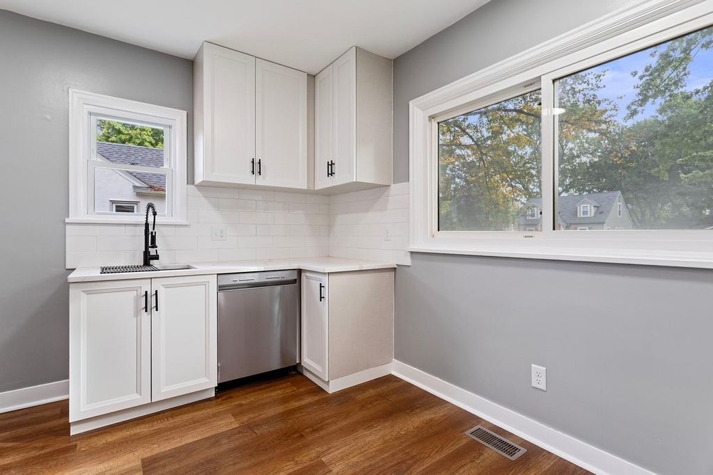 7506 Pillsbury Avenue S, Richfield, MN 55423 — photo 3