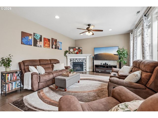 17372 Nw VIOLA St, Portland, OR 97229