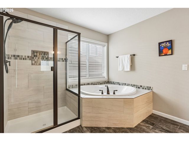17372 Nw VIOLA St, Portland, OR 97229