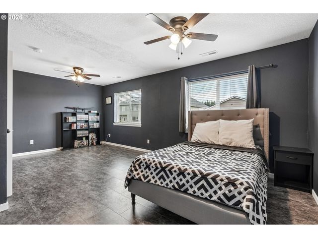 17372 Nw VIOLA St, Portland, OR 97229