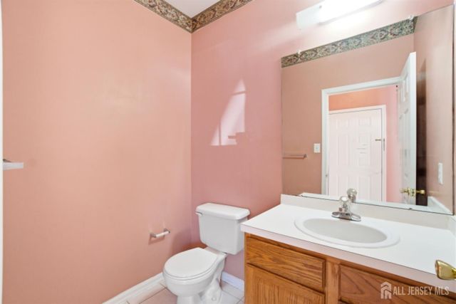 1209 Blossom Circle, South Brunswick, NJ 08810