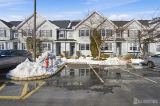 1209 Blossom Circle, South Brunswick, NJ 08810