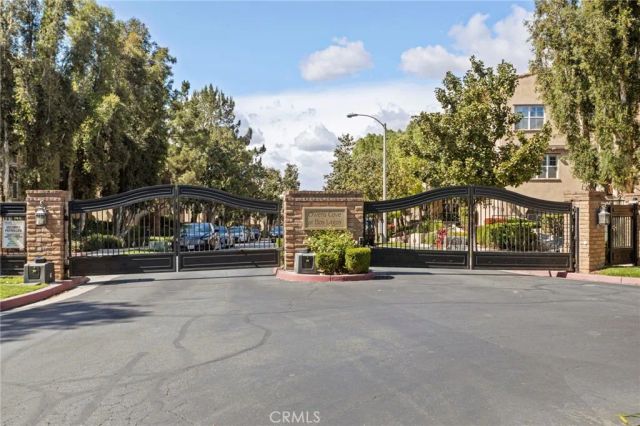 4445 Owens Street 101, Corona, CA 92883