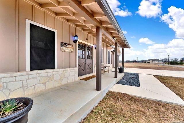 445 Spanish Grant, Bandera, TX 78003