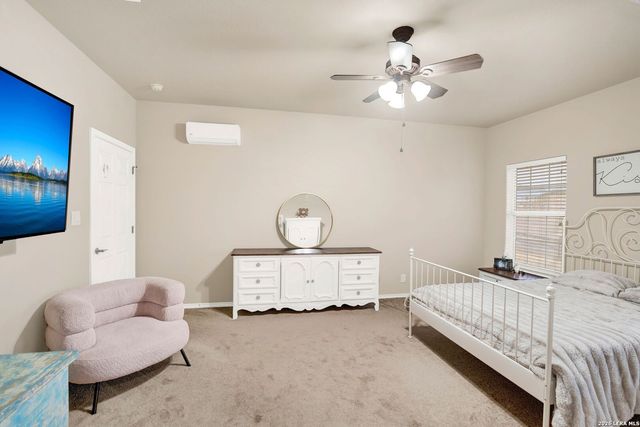 445 Spanish Grant, Bandera, TX 78003