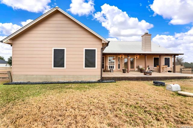 445 Spanish Grant, Bandera, TX 78003