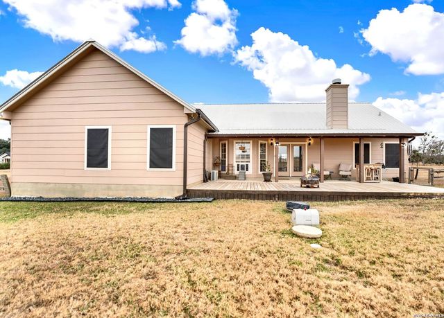 445 Spanish Grant, Bandera, TX 78003