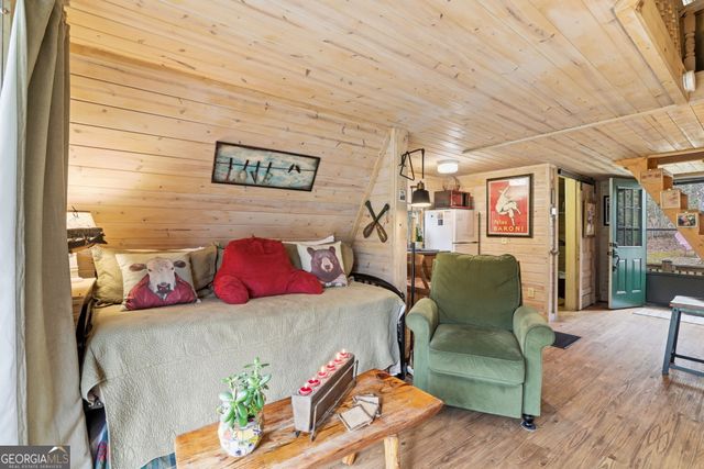 91 Rose Circle, Clayton, GA 30525