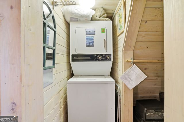 91 Rose Circle, Clayton, GA 30525