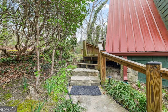 91 Rose Circle, Clayton, GA 30525