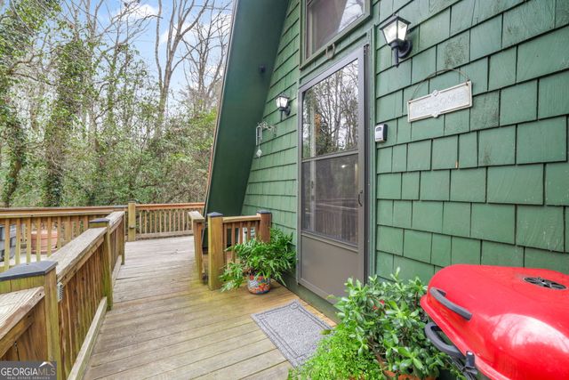 91 Rose Circle, Clayton, GA 30525