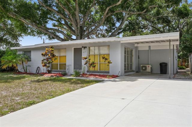 2117 BARCELONA DRIVE, Clearwater, FL 33764