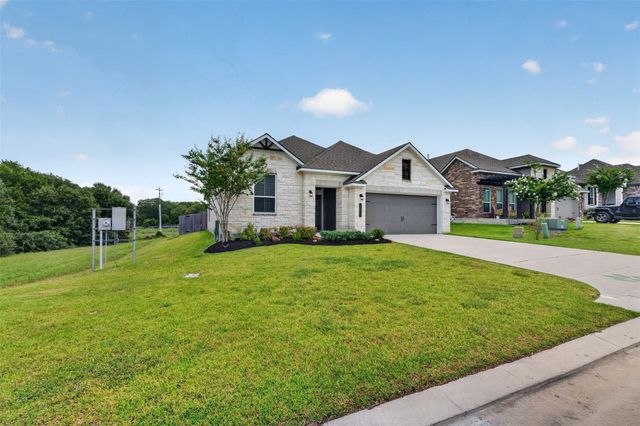 932 Wild Vine Pass, Brenham, TX 77833