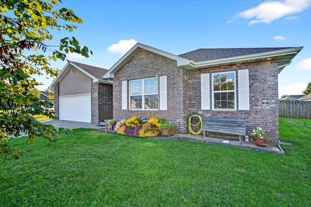 4765 S 130th Road, Bolivar, MO 65613