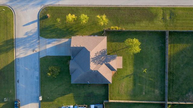 4765 S 130th Road, Bolivar, MO 65613