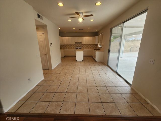 15752 Home Court, Fontana, CA 92336