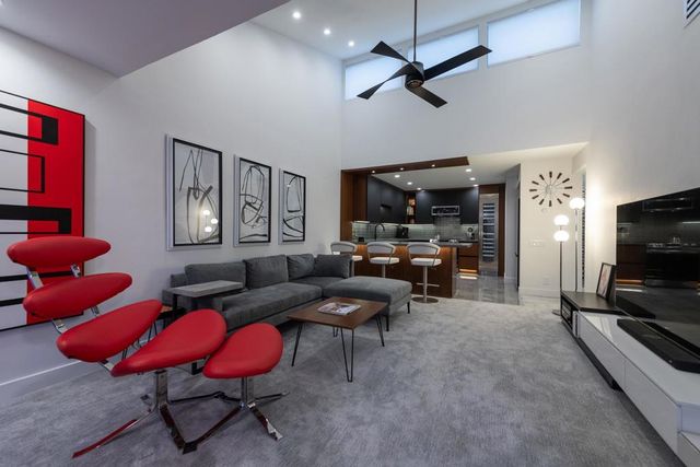 500 E Amado Road 223, Palm Springs, CA 92262