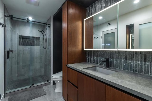 500 E Amado Road 223, Palm Springs, CA 92262