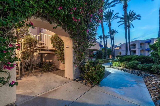 500 E Amado Road 223, Palm Springs, CA 92262