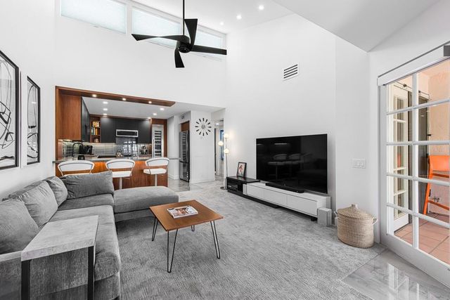 500 E Amado Road 223, Palm Springs, CA 92262